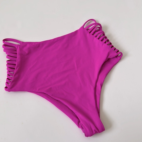 L Space Bikini Womens Harrington High waist Bitsy Cut Pink Small - Picture 1 of 11